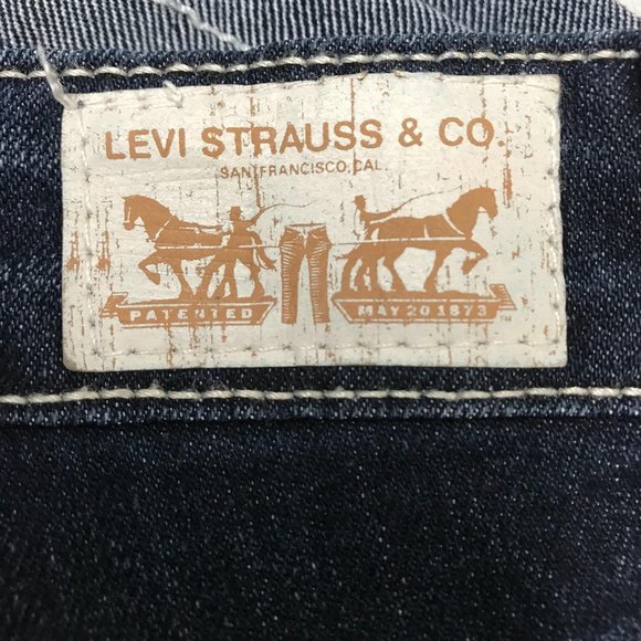 Levi’s Midi Short Cuffed Shorts 7 - Picture 3 of 8